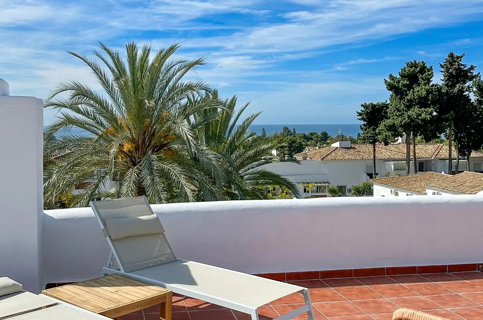 Apartment La Brisa Del Paraiso - Sea View Rooftop Terrace Estepona Spain